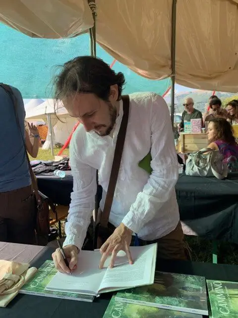 Firmacopie a Montelago Celtic Festival